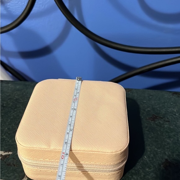 Sold out - Picture 4 of 5